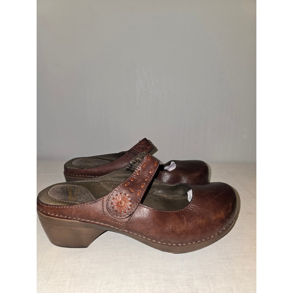 Dansko Womens Clogs Brown Leather Mary Jane Floral Stitching Size 39 Good